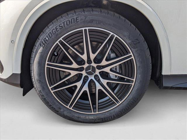 New 2025 Mercedes-Benz GLC 43 AMG 4MATIC image 9
