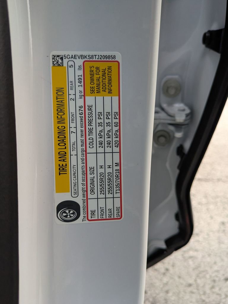 New 2026 Buick Enclave Sport Touring image 25