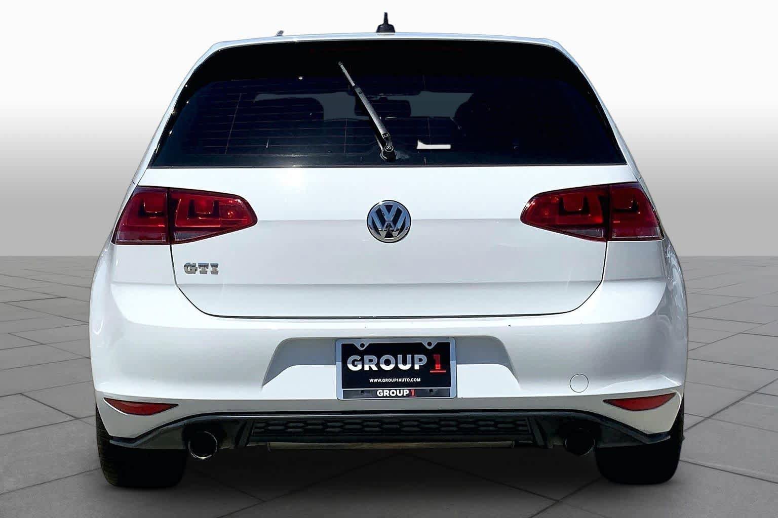 Used 2015 Volkswagen GTI S w/ Lighting Package (SEL) FWD image 4