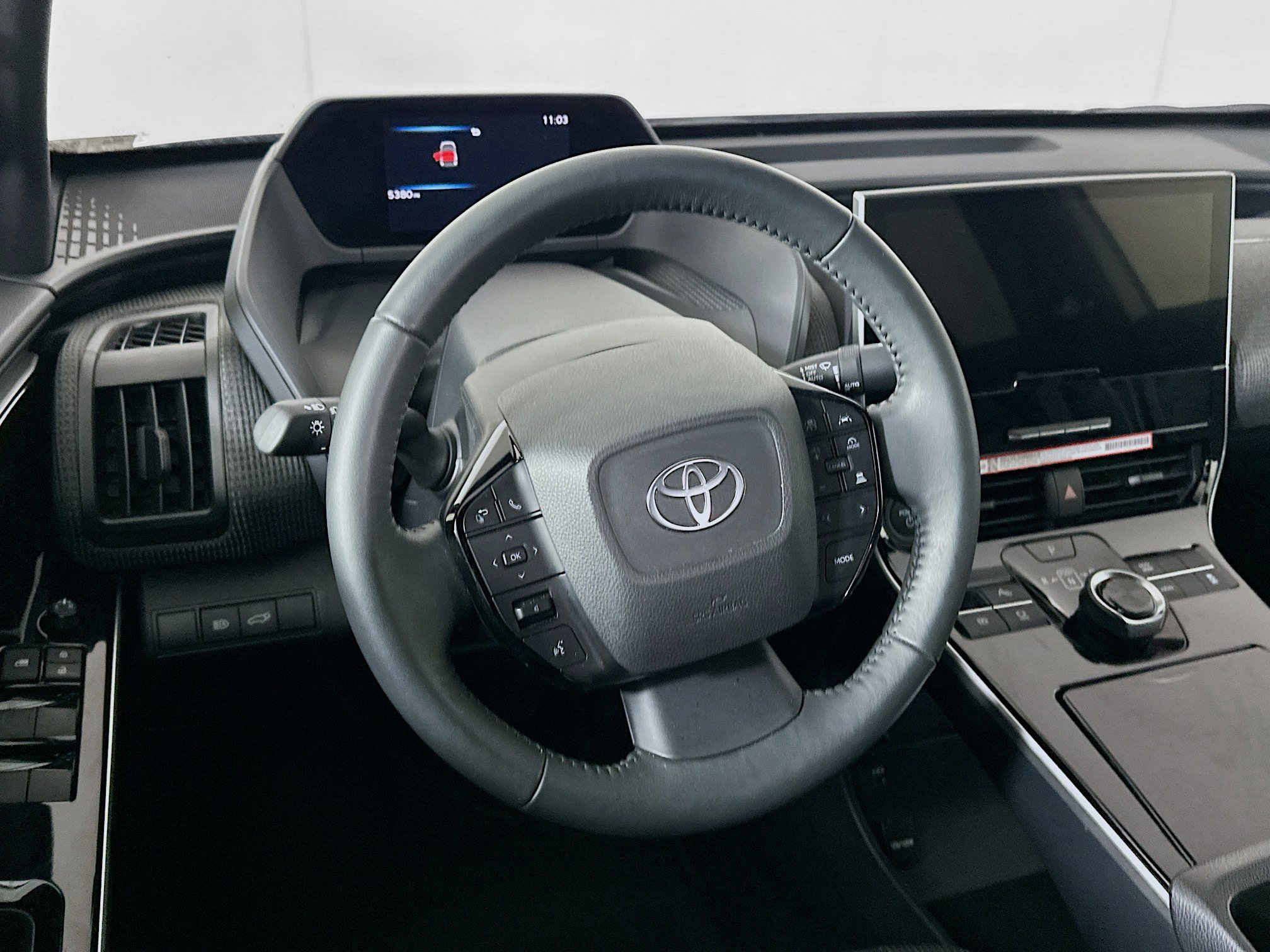 Used 2025 Toyota bZ4X FWD w/ Weather Package image 18
