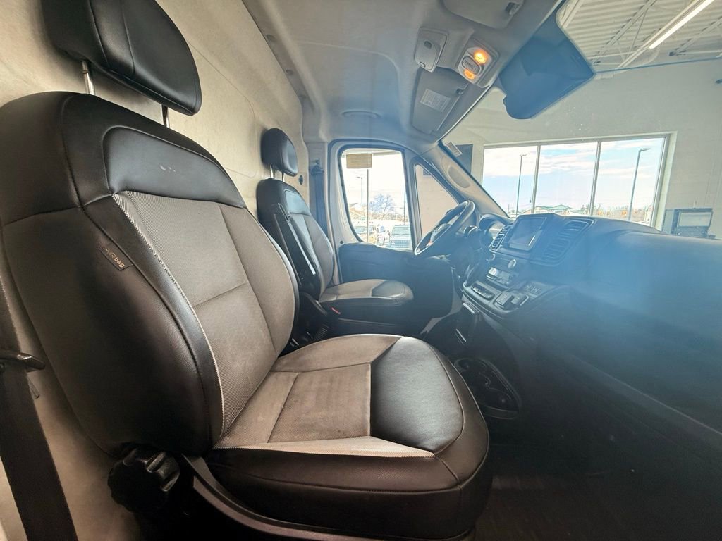 Used 2022 RAM ProMaster 2500 w/ Driver Convenience Group image 17