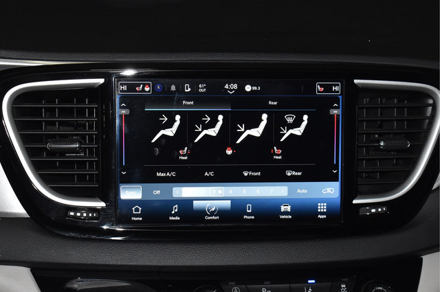 Certified 2024 Chrysler Pacifica Touring-L FWD image 18
