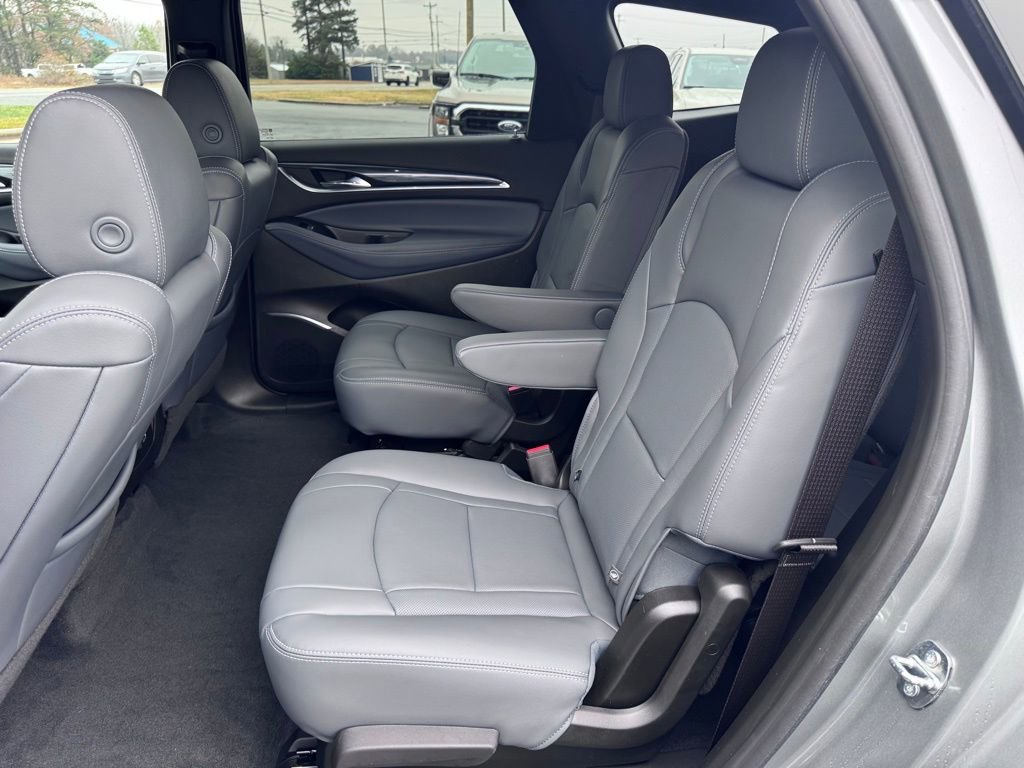 Used 2023 Buick Enclave Essence w/ Sport Touring Edition image 31