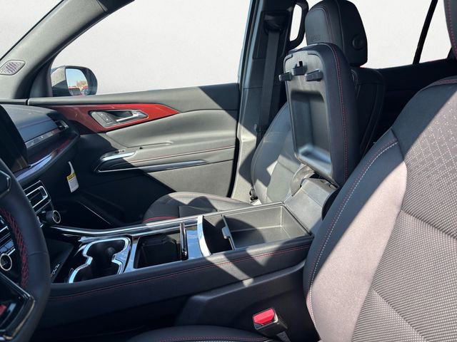 New 2026 Chevrolet Traverse RS image 16
