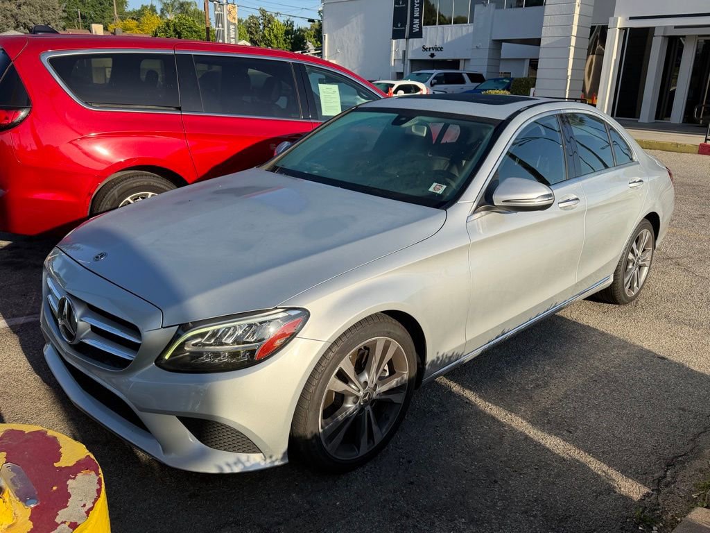 Used 2020 Mercedes-Benz C 300 Sedan image 3