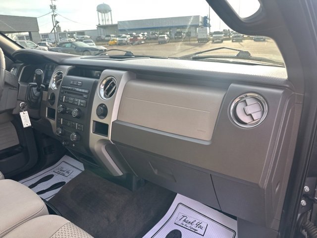 Used 2010 Ford F150 XLT image 9