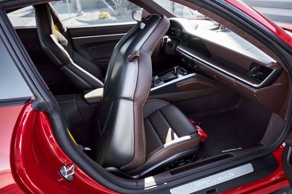 Used 2021 Porsche 911 Turbo S image 41