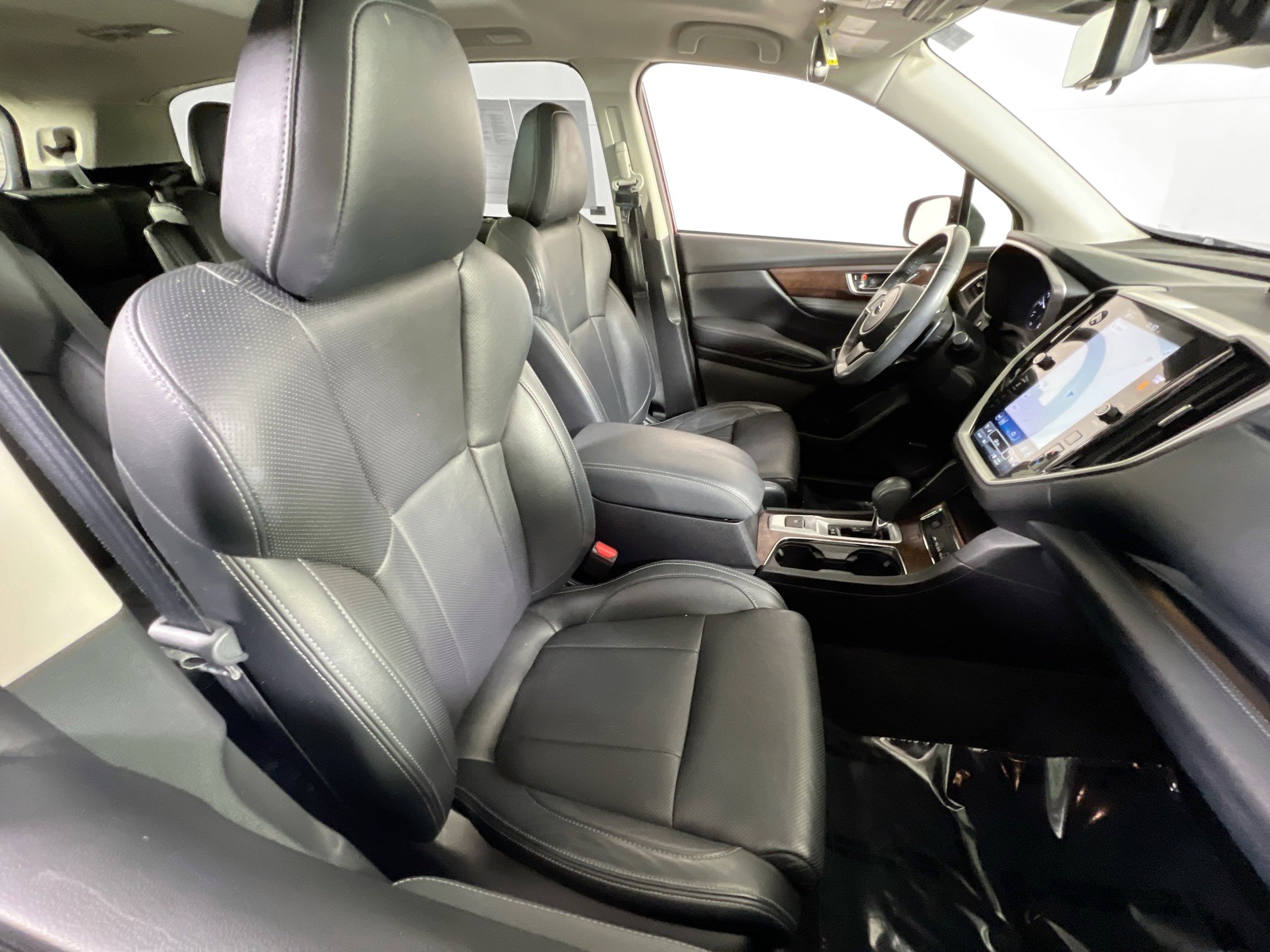 Used 2023 Subaru Ascent Touring AWD/4WD image 29