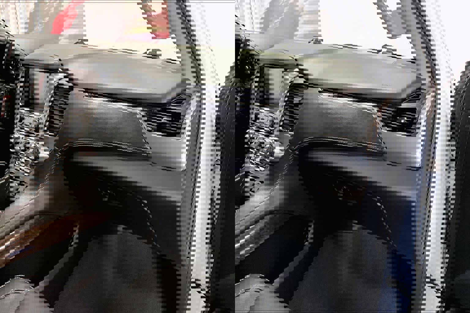 Used 2020 Chevrolet Tahoe LS w/ Max Trailering Package image 21