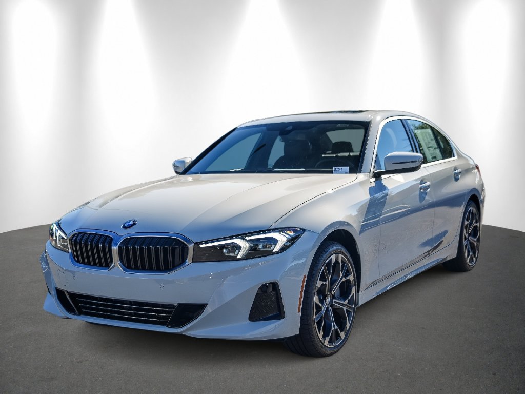 New 2026 BMW 330i Sedan w/ Convenience Package RWD image 3
