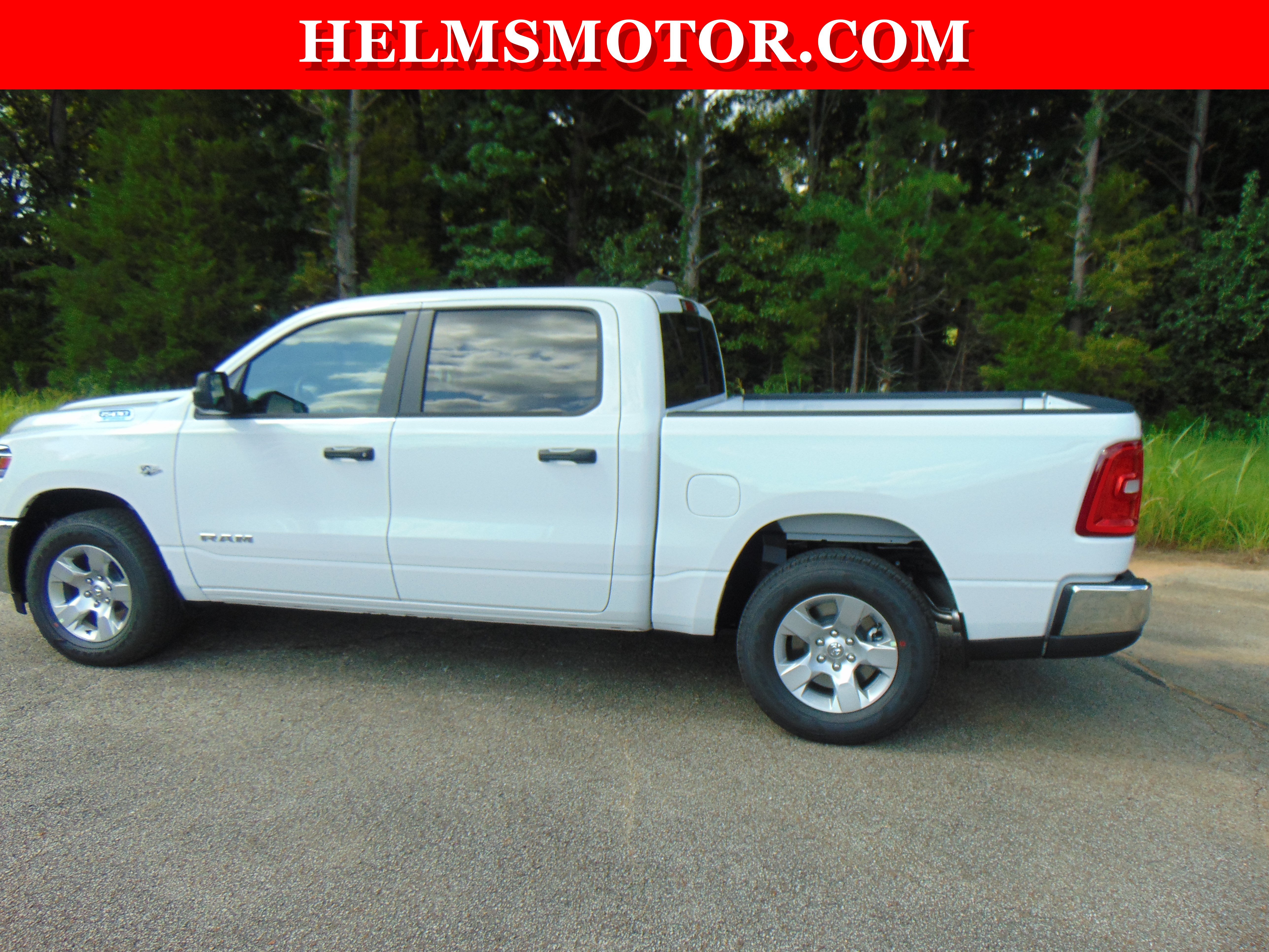 New 2026 RAM 1500 Tradesman AWD/4WD image 4