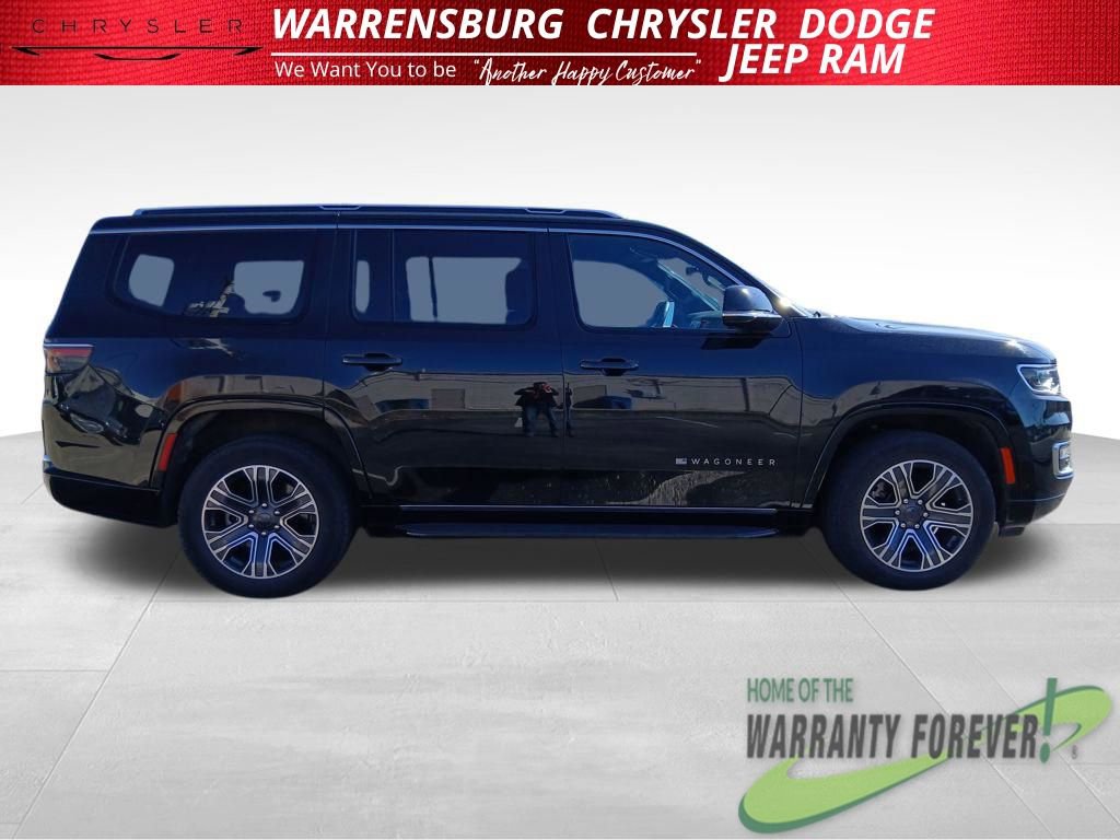 Used 2024 Jeep Wagoneer Series II w/ Flexible Seating Group AWD/4WD image 2