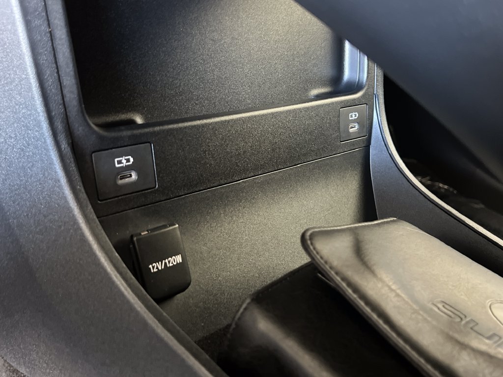 Used 2023 Subaru Solterra AWD image 29