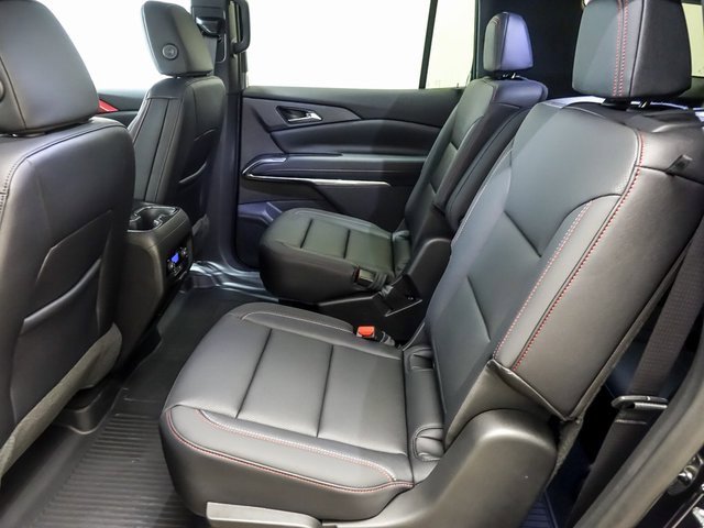 New 2026 Chevrolet Traverse Z71 w/ Driver Confidence Package image 9