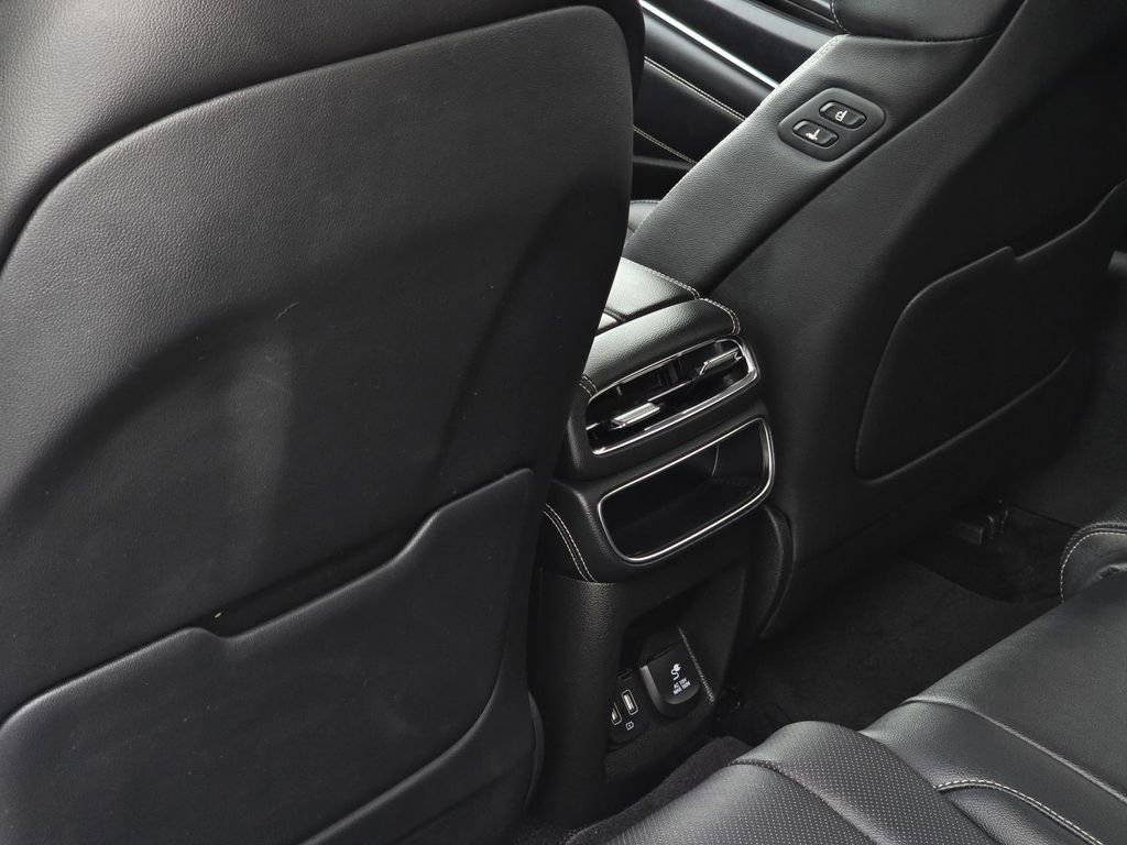 Used 2024 Genesis GV80 2.5T AWD/4WD image 29