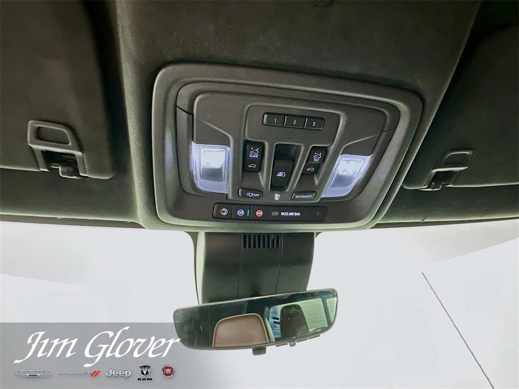 Used 2024 GMC Sierra 3500 Denali Ultimate image 34