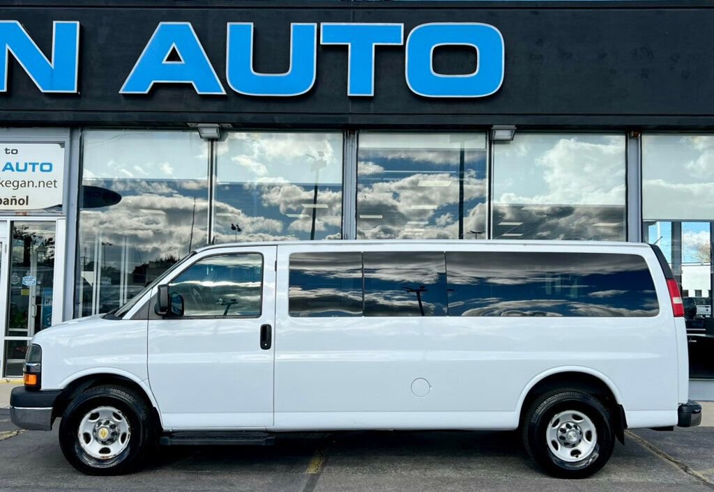 Used 2013 Chevrolet Express 3500 LT w/ LT Preferred Equipment Group image 25