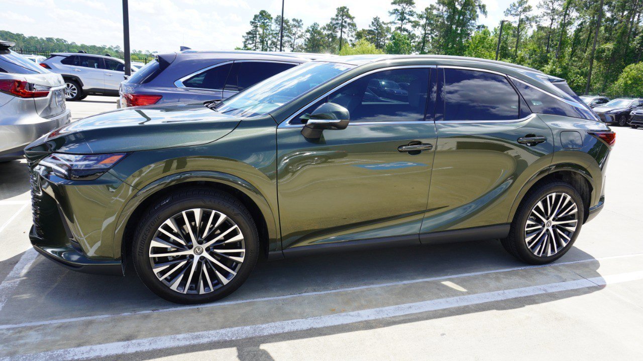 Used 2025 Lexus RX 350 Premium Plus w/ Accessory Package (Z1) image 5