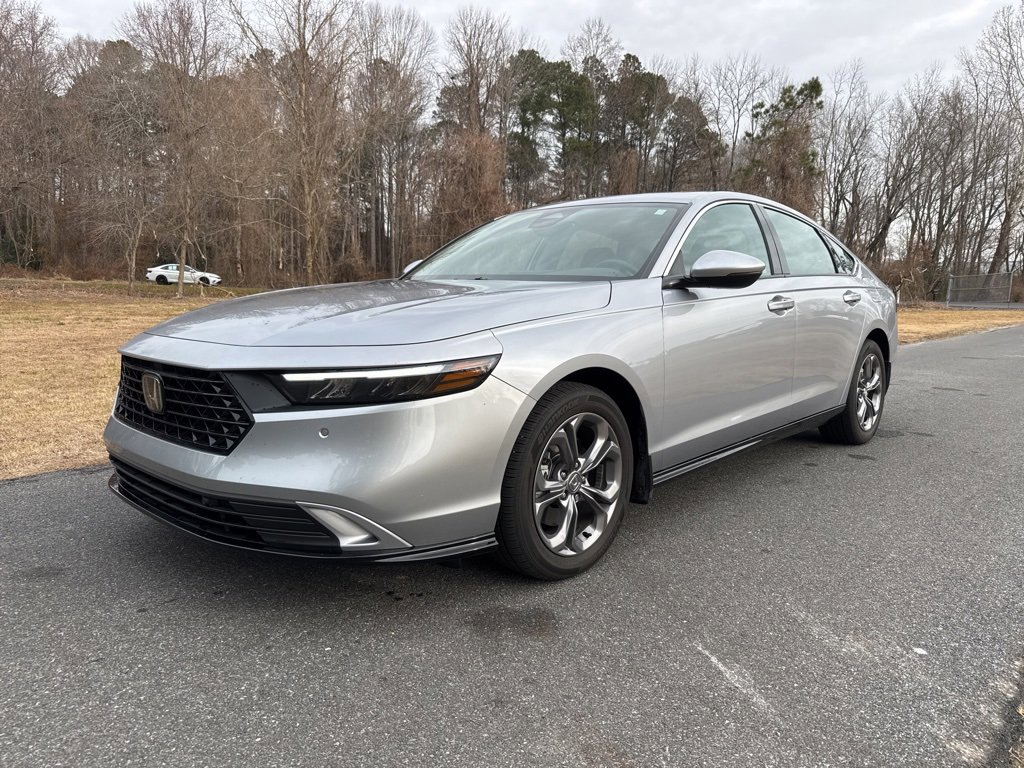 Used 2023 Honda Accord EX-L image 12