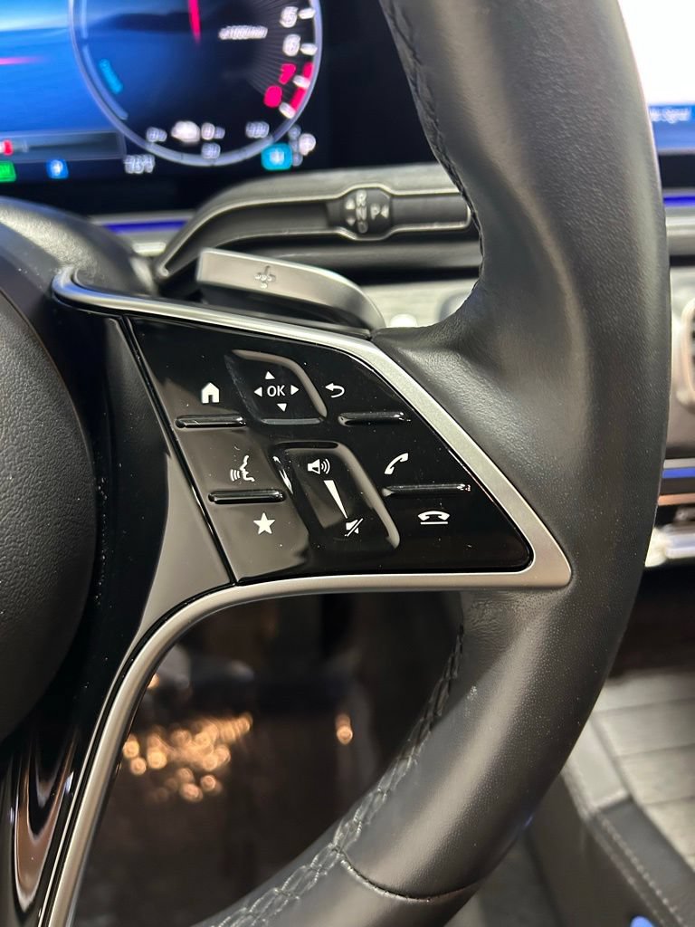 Used 2025 Mercedes-Benz GLE 450e 4MATIC image 17