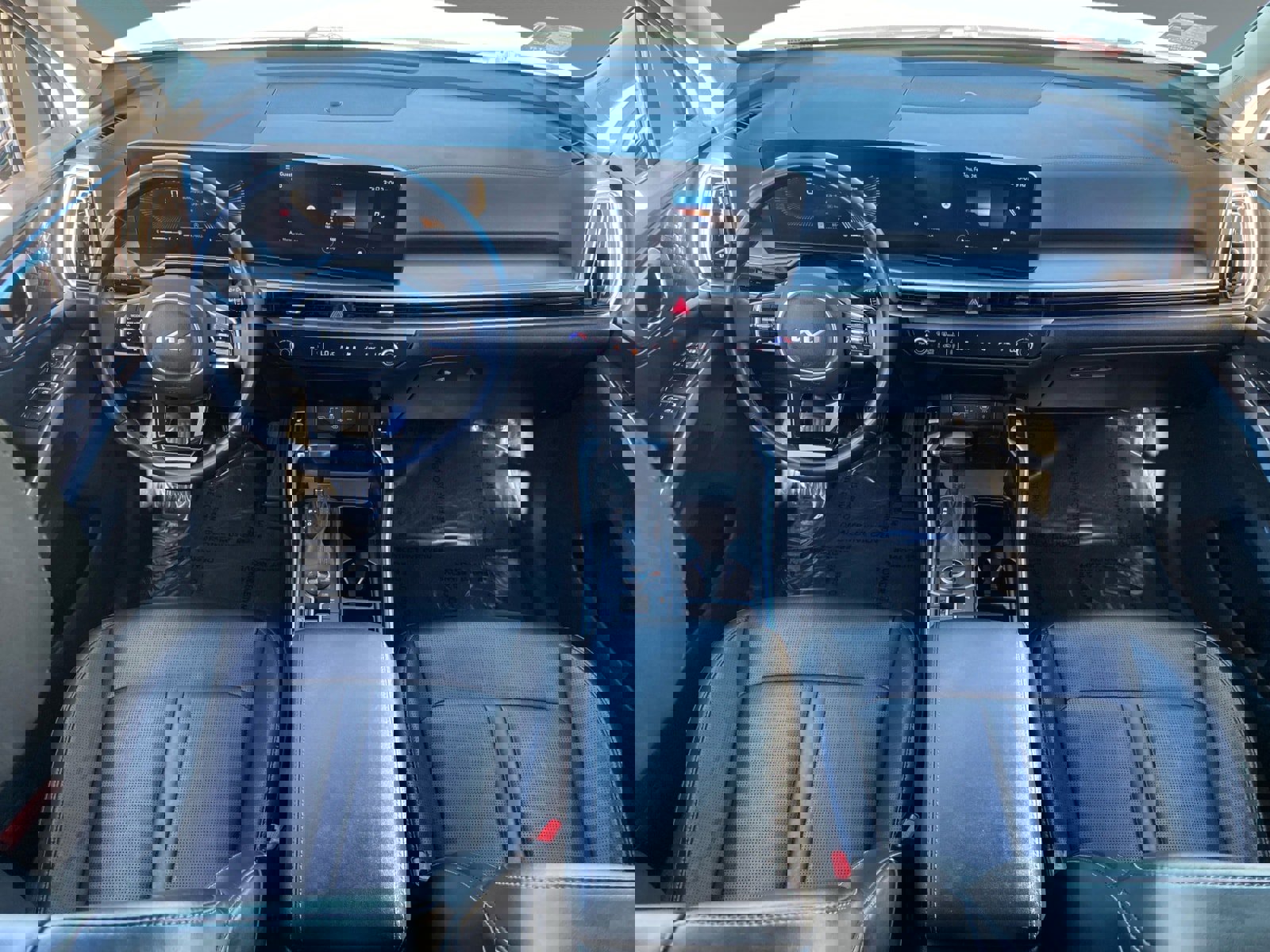 Used 2024 Kia Sorento S image 10