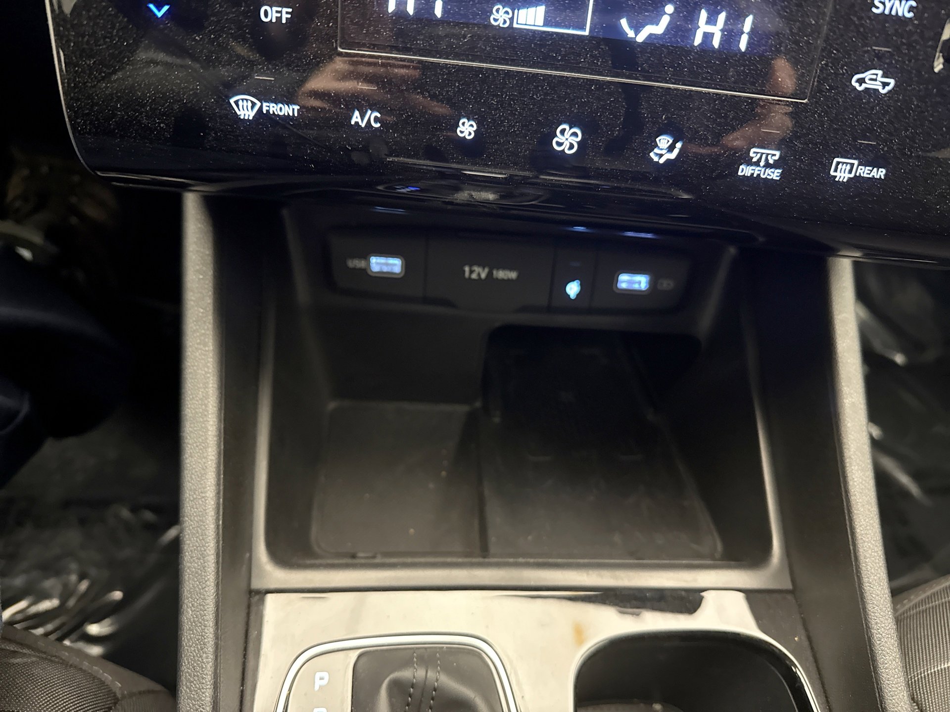 Used 2022 Hyundai Santa Cruz SEL Premium image 16