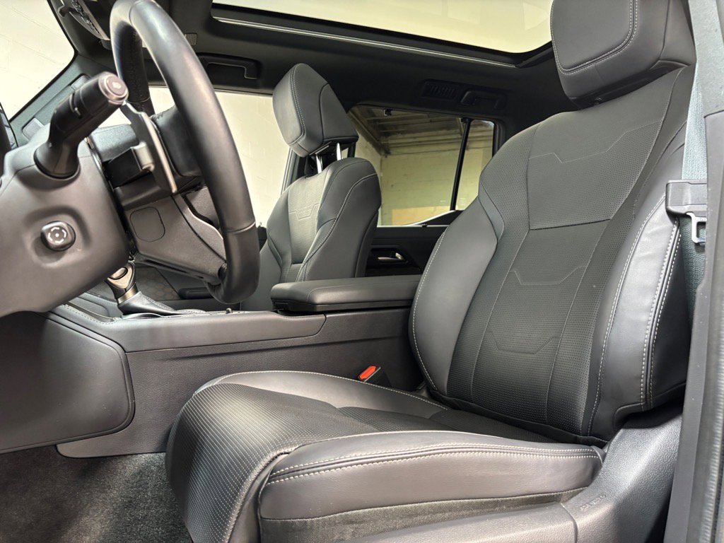 Used 2024 Lexus GX 550 image 23