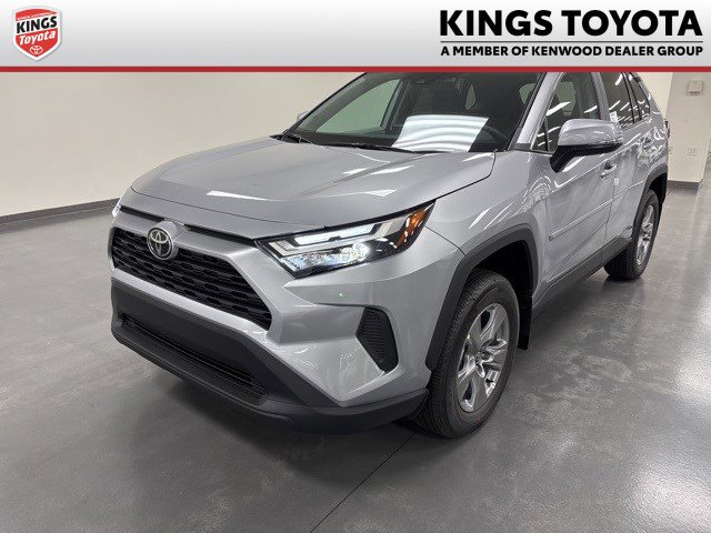 New 2025 Toyota RAV4 XLE