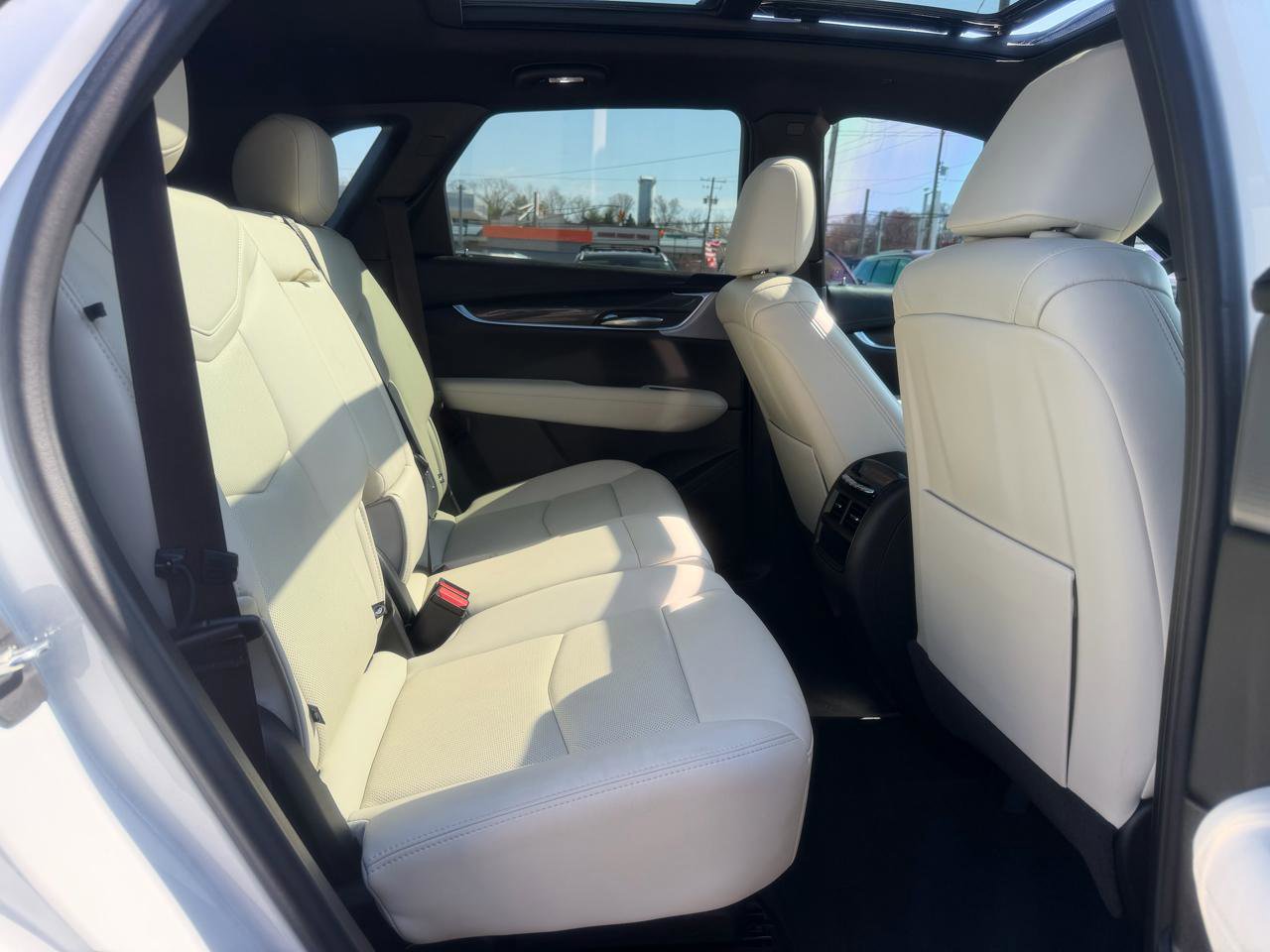 Used 2021 Cadillac XT5 Sportv w/ LPO, Floor Liner Package image 27