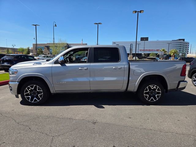 Used 2025 RAM 1500 Laramie AWD/4WD image 3