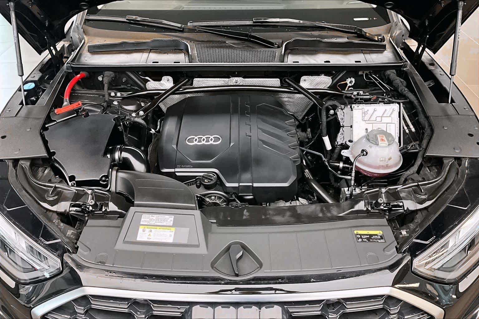 Used 2023 Audi Q5 2.0T Premium Plus w/ Premium Plus Package AWD/4WD image 30