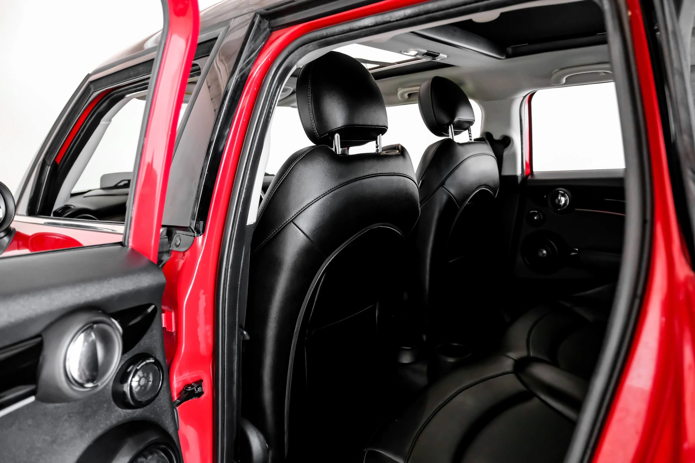 Used 2016 MINI Cooper S FWD image 36