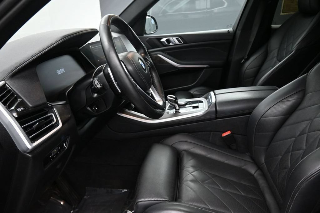 Used 2023 BMW X5 xDrive40i AWD/4WD image 9