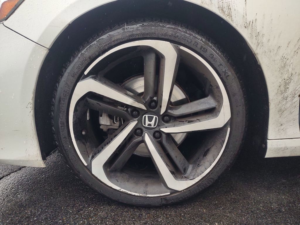 Used 2021 Honda Accord Sport image 10