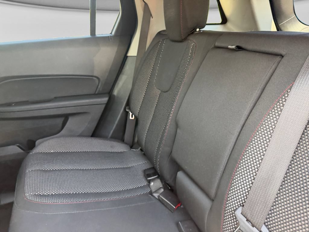 Used 2016 GMC Terrain SLE w/ Convenience Package AWD/4WD image 32