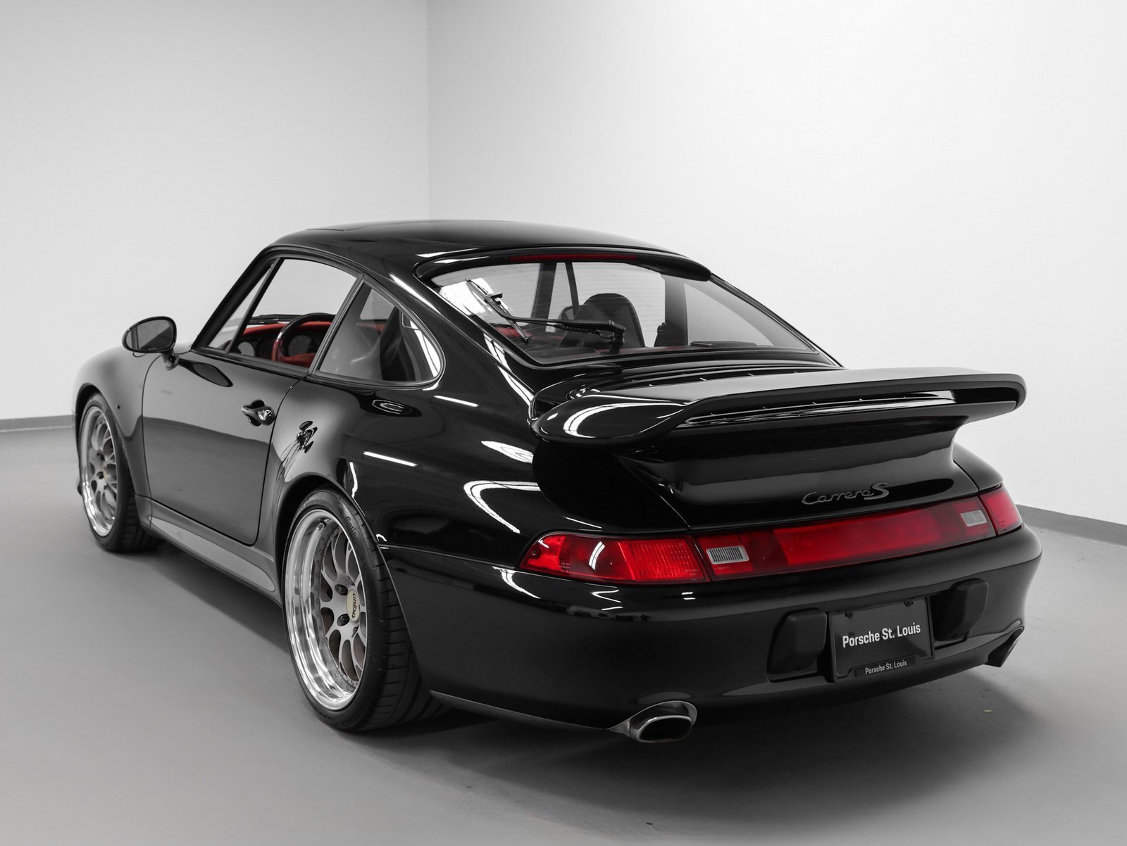 Used 1998 Porsche 911 Carrera S image 3