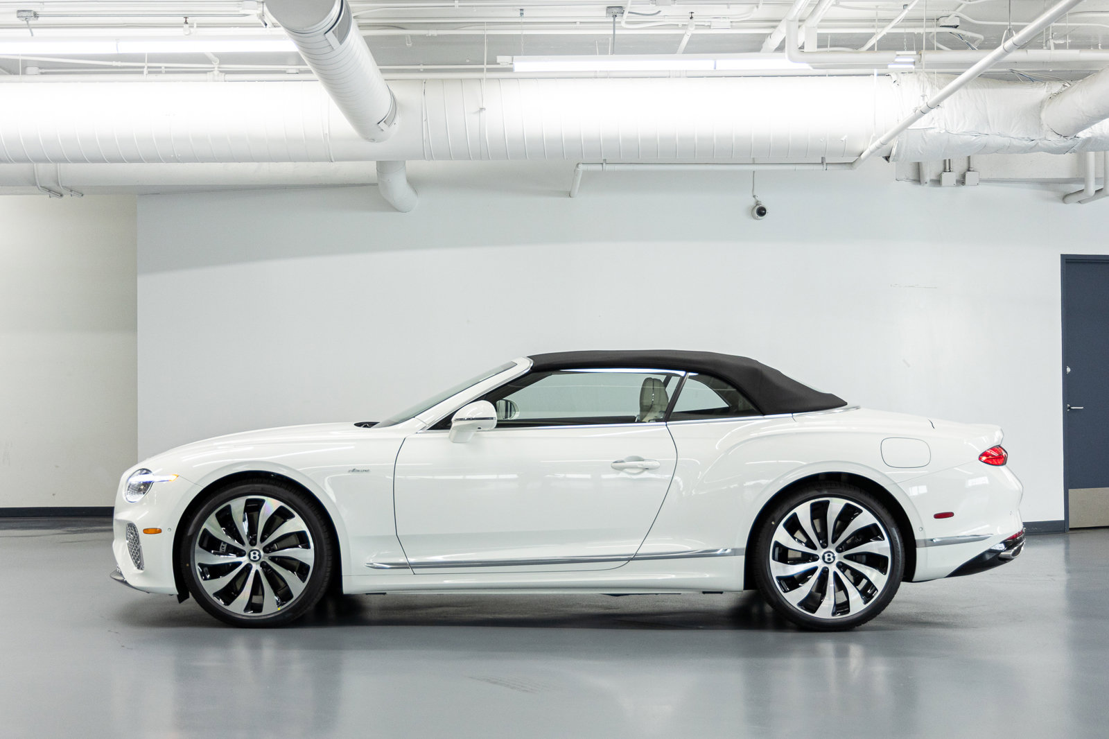 New 2026 Bentley Continental GT Azure AWD/4WD image 7