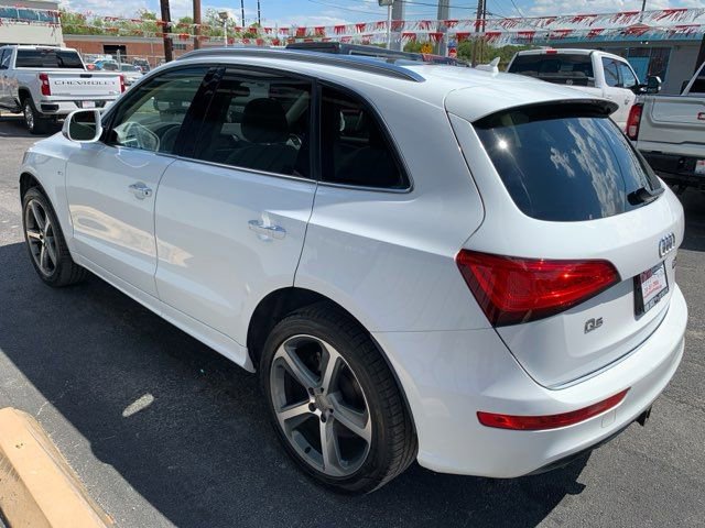 Used 2017 Audi Q5 3.0T Premium Plus w/ Technology Package image 4