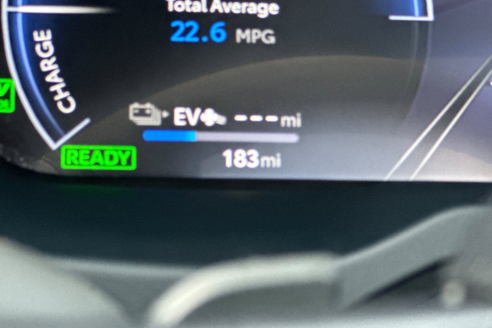 Certified 2025 Toyota RAV4 XSE image 31