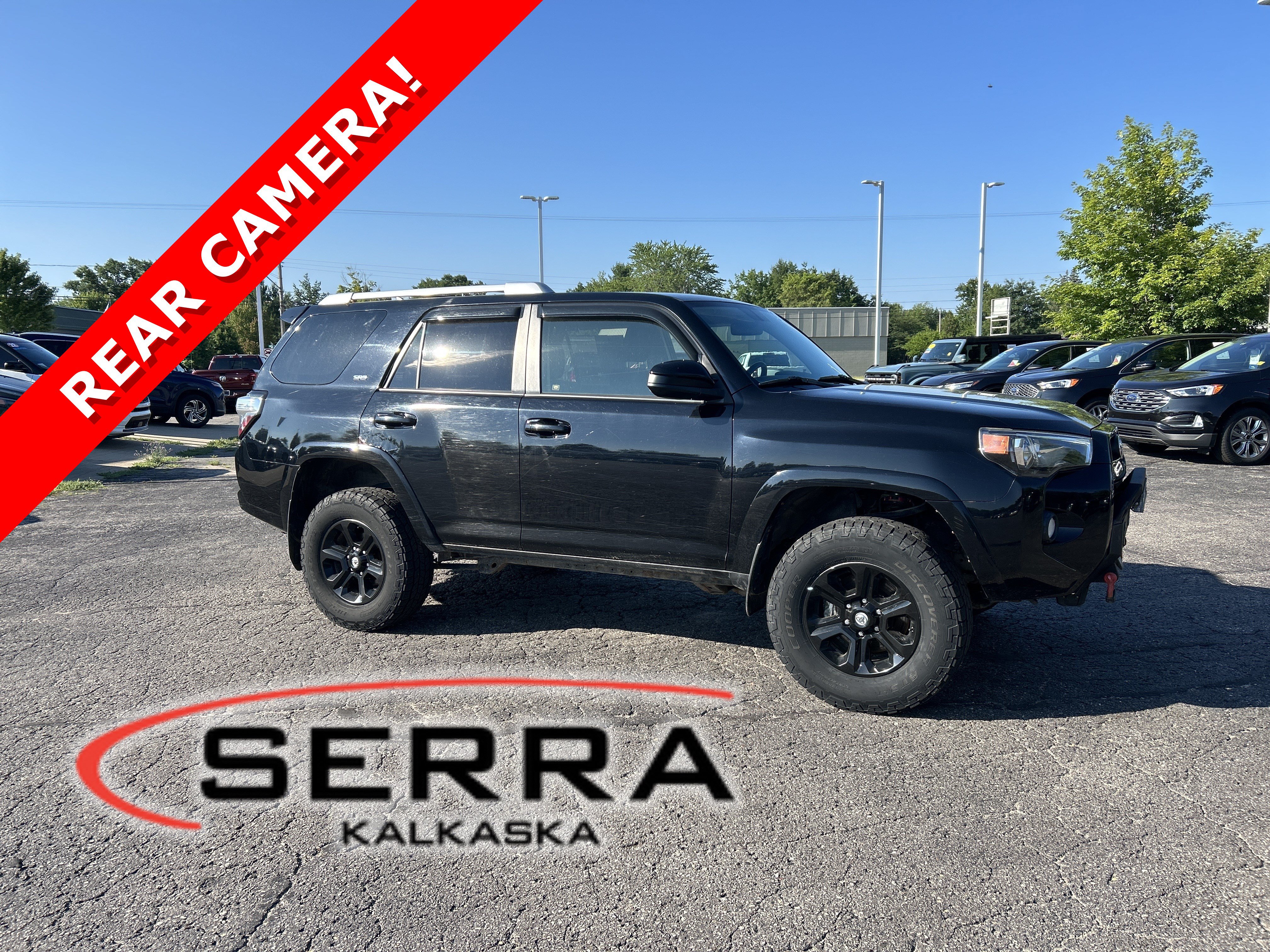 Used 2015 Toyota 4Runner SR5 AWD/4WD image 1
