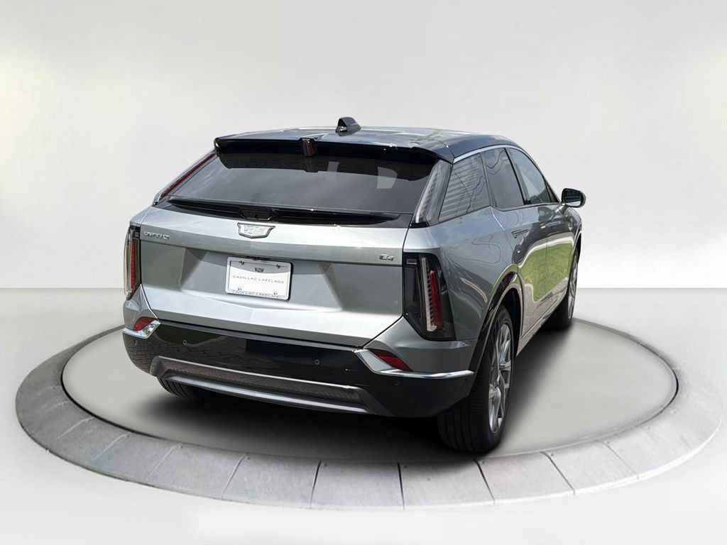 New 2027 Cadillac Optiq Luxury AWD/4WD image 5