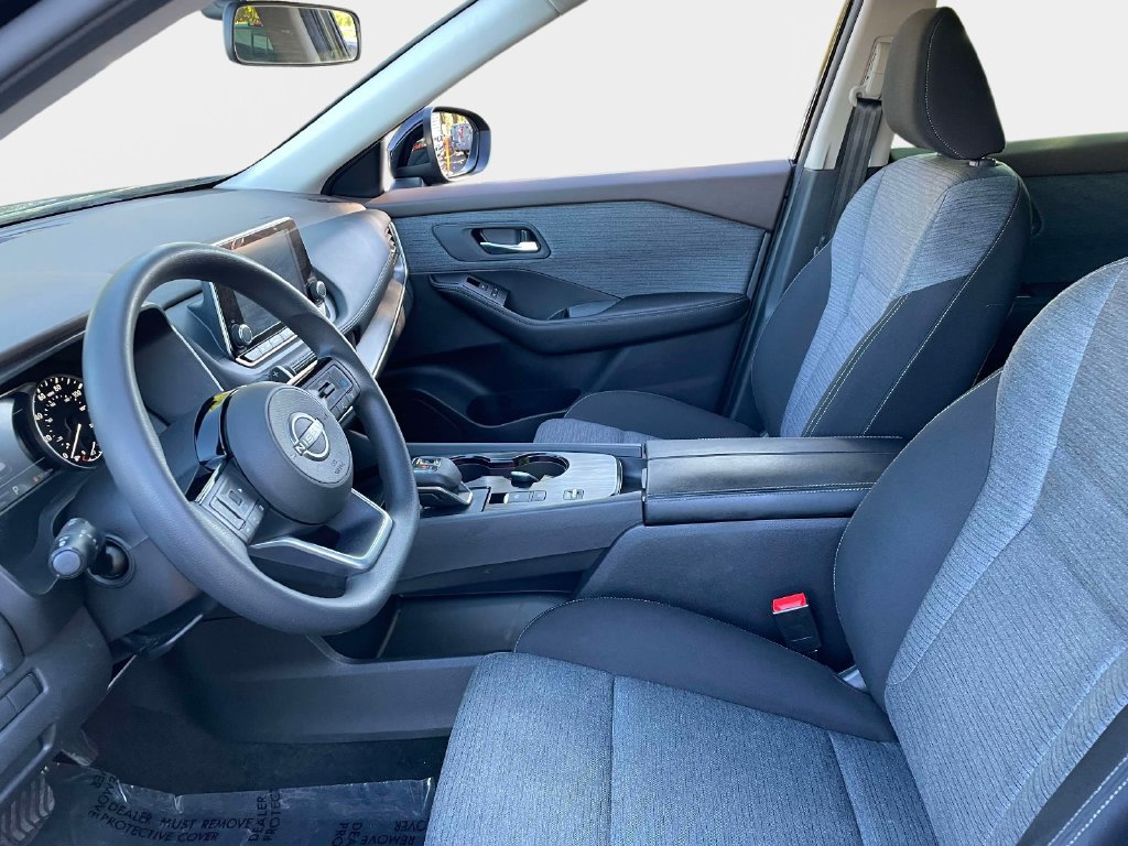 Used 2023 Nissan Rogue SV FWD image 22