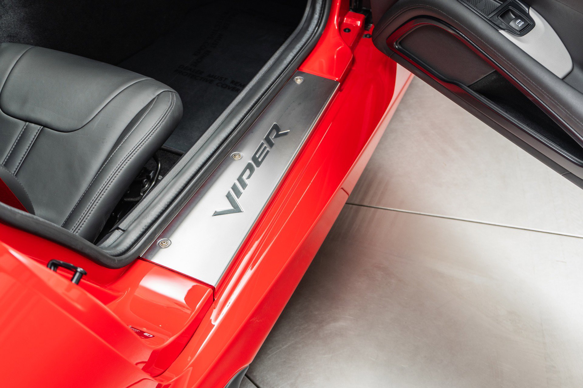 Used 2013 SRT Viper SRT-10 w/ Track Pkg RWD image 30