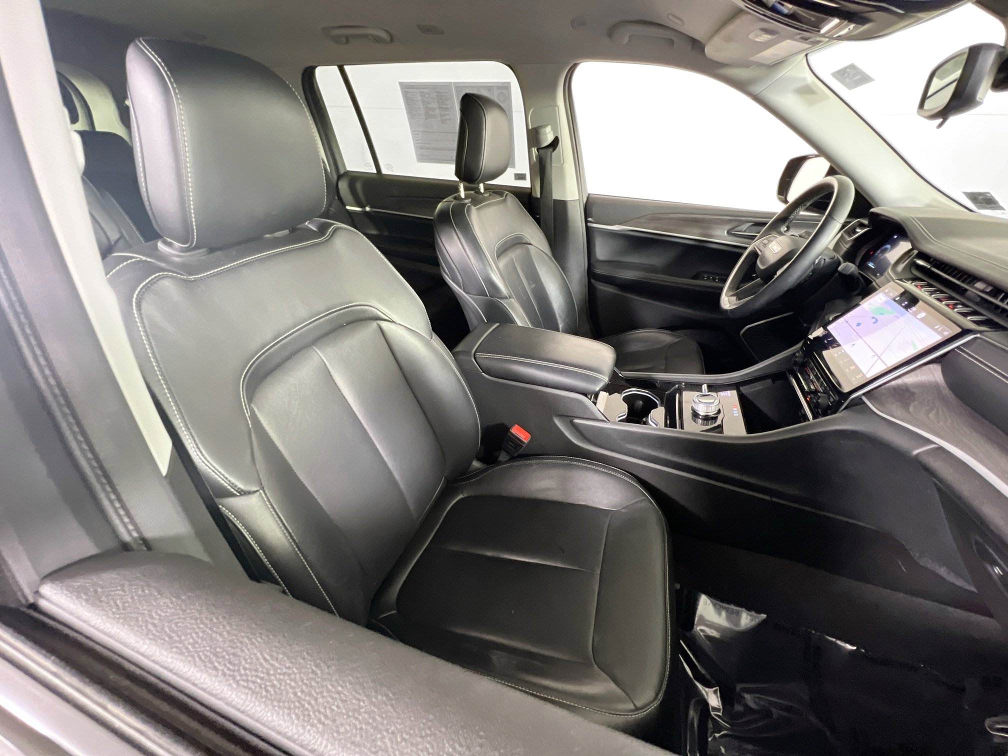 Used 2021 Jeep Grand Cherokee L Limited image 29