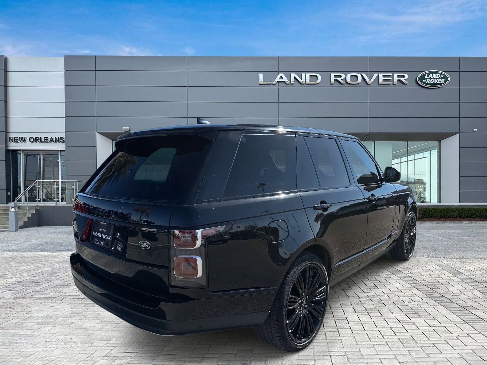 Used 2022 Land Rover Range Rover Westminster Edition image 6