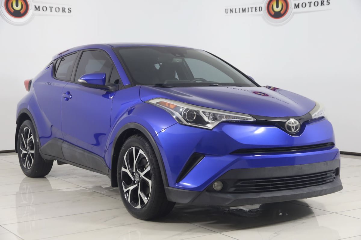 Used 2018 Toyota C-HR XLE FWD image 18