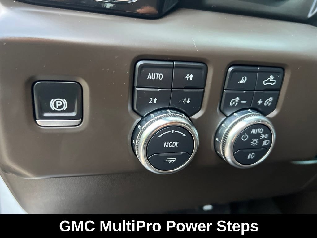 Used 2024 GMC Sierra 1500 Denali w/ Denali Reserve Package AWD/4WD image 31