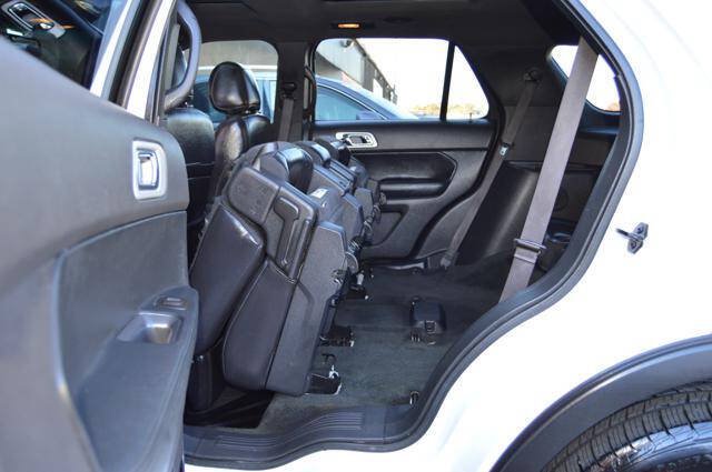Used 2013 Ford Explorer XLT AWD/4WD image 13
