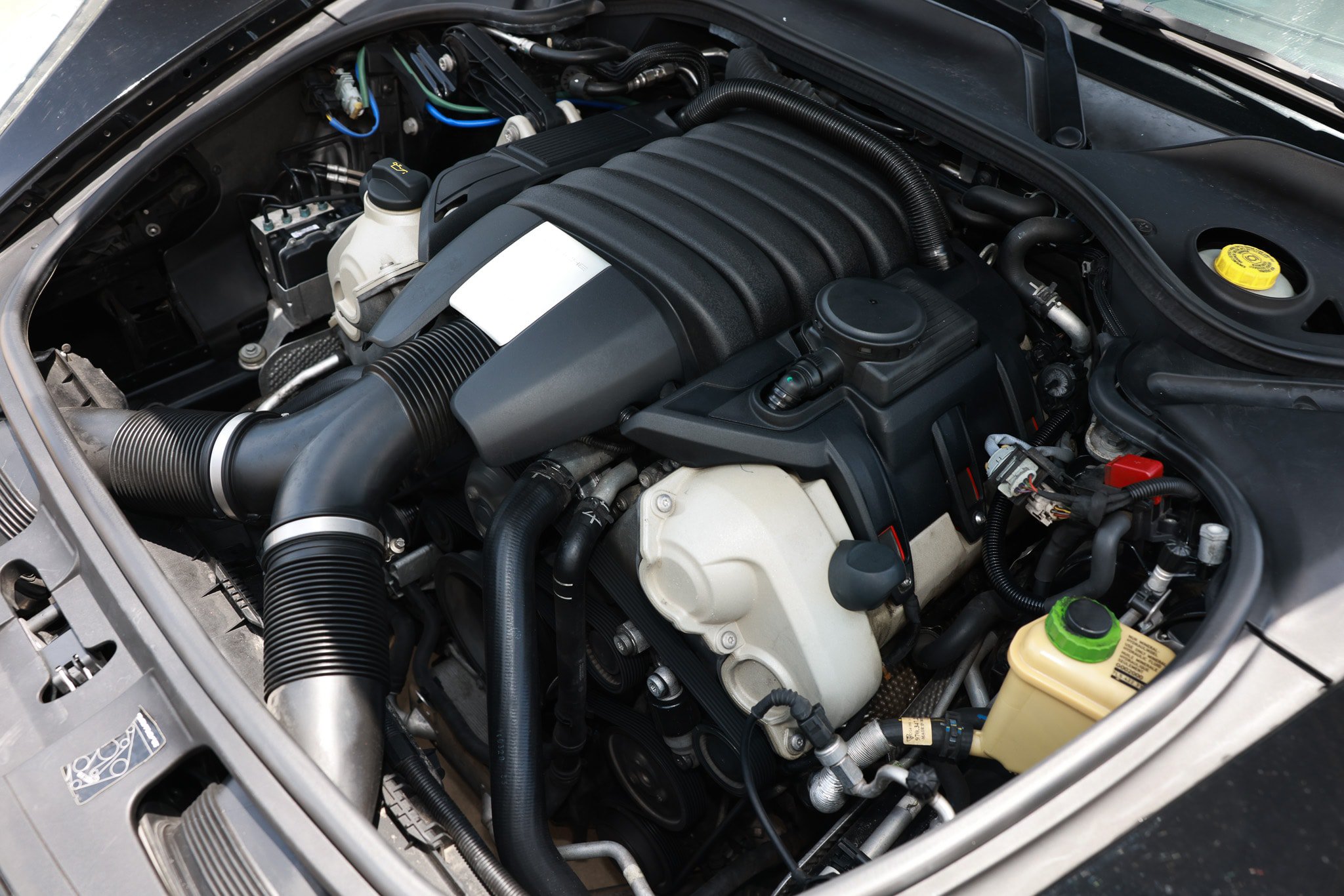 Used 2014 Porsche Panamera RWD image 56