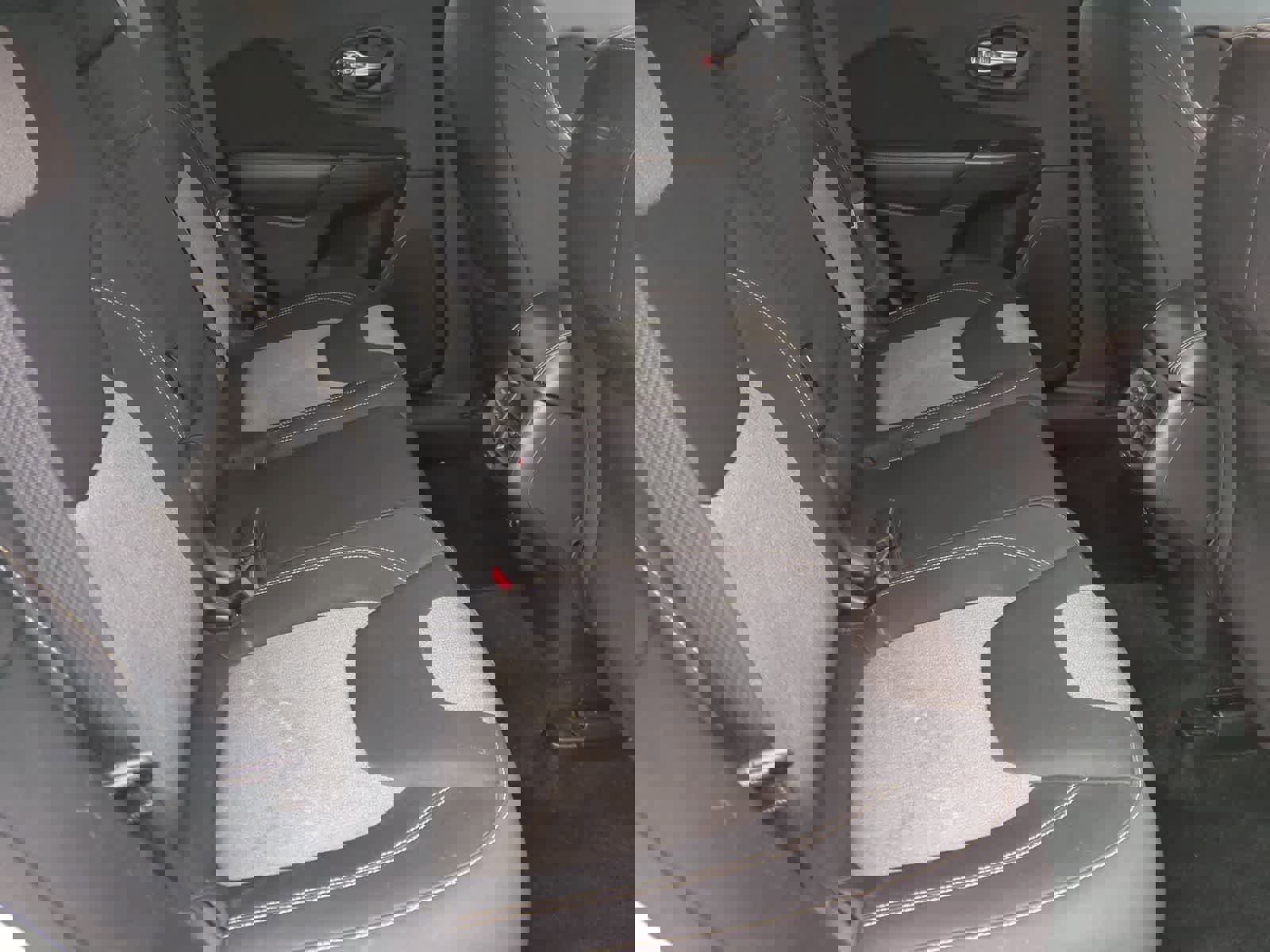 Used 2014 Jeep Cherokee Latitude image 21